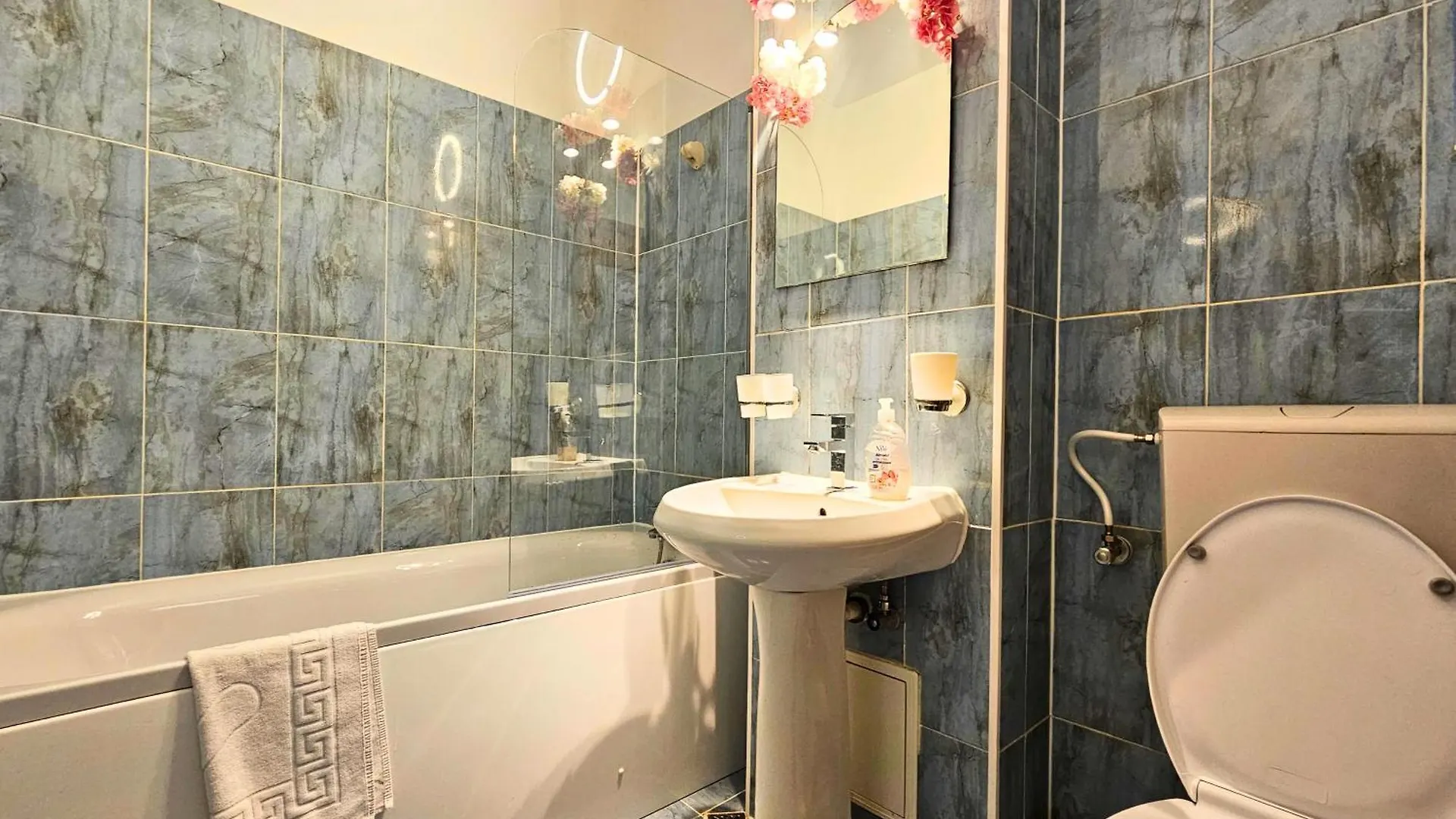 Apartment Studio Brancusi By Rosuites Bucharest