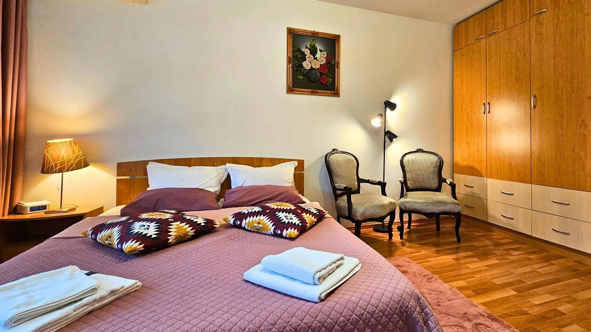 Studio Brancusi By Rosuites Bucharest 0*,  Romania